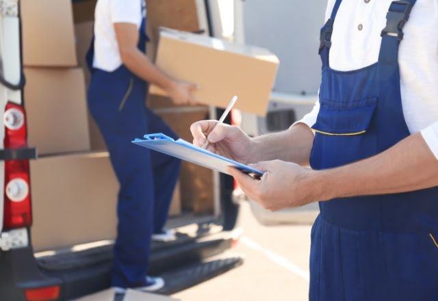 Déménagement Errahma : service, transport, prix et conseils 3 Véhicule ou manutention Nejme Al Maghrib pour un projet de déménagement vers Errahma